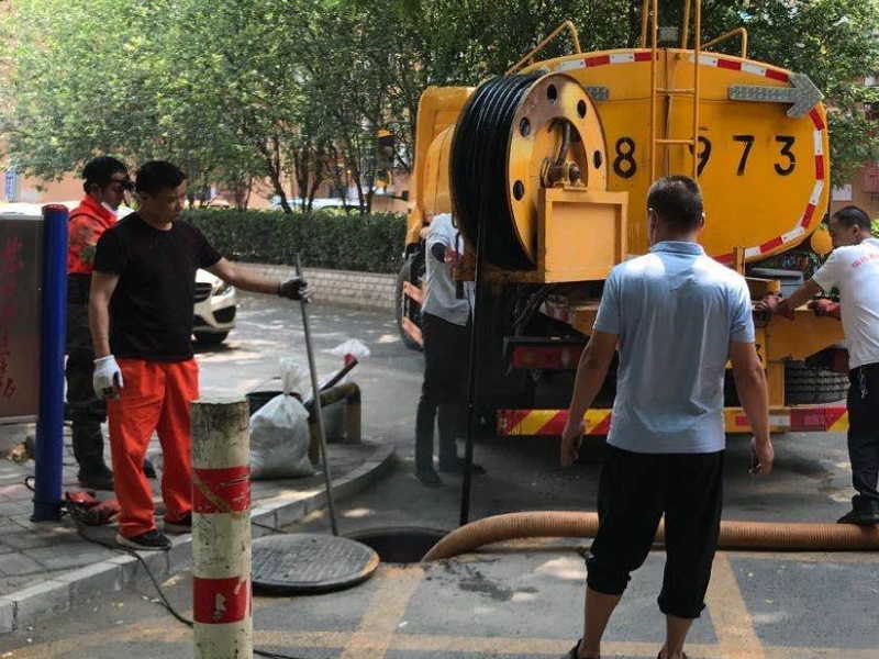 新密专业疏通下水道 清理化粪池 大型管道疏通清淤